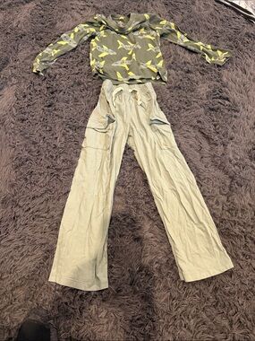 GAP Olive Green Long-Sleeve Top & Light Green Wide-Leg Pants Set